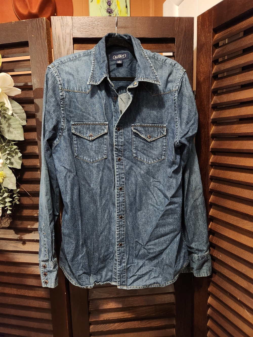 Vintage Earl Jeans Blue Denim Button-Down Western Shirt